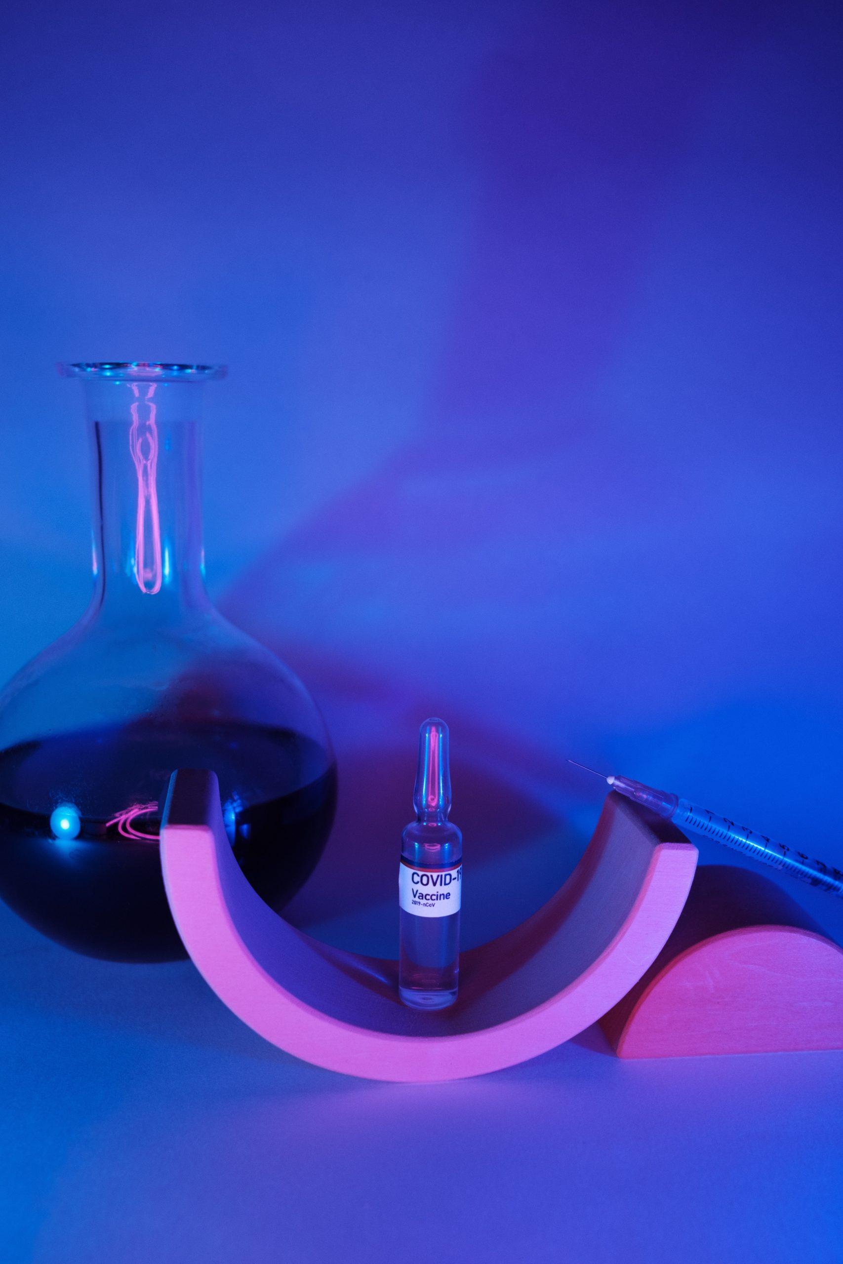 5 Benefits of UV Lamps in Your Home or Business